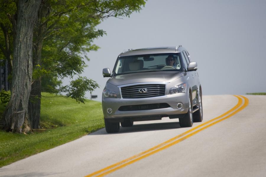  Infiniti QX56 2011 года  (фото 57 из 74)